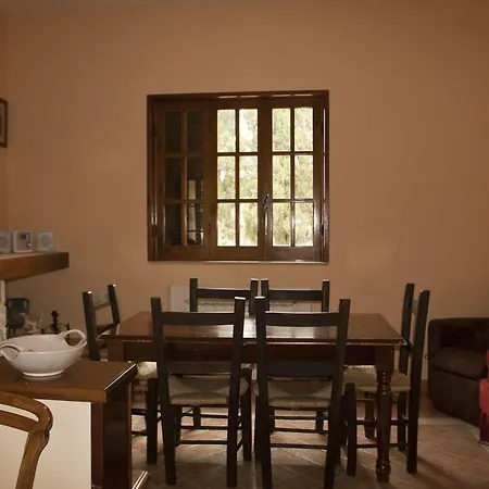 Relais La Mimosa 게스트하우스 폰티니아